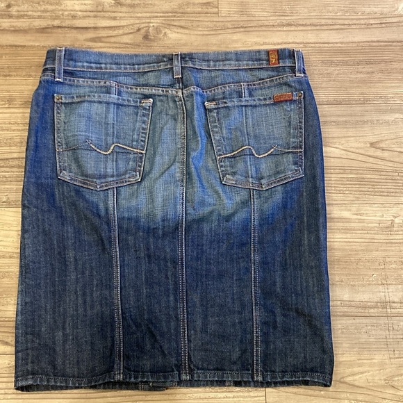 7 For All Mankind Denim Bridgette Pencil Skirt - Picture 6 of 9